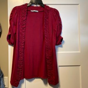 Red short-sleeved cardigan